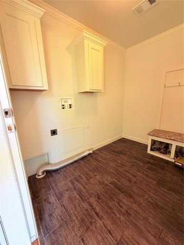 59 Forgotten Road, Bedias, TX 77831