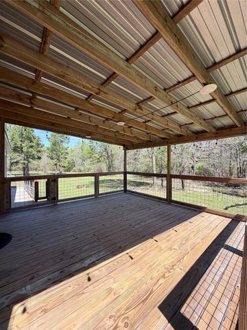 59 Forgotten Road, Bedias, TX 77831