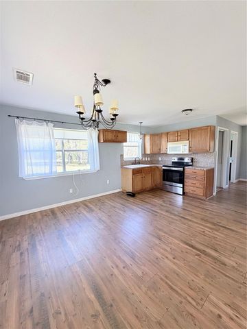 59 Forgotten Road, Bedias, TX 77831