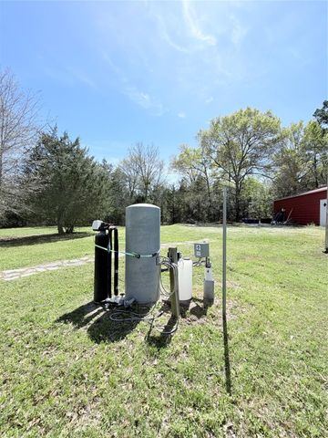 59 Forgotten Road, Bedias, TX 77831