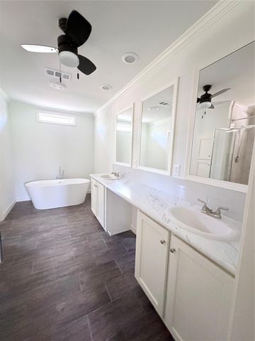 59 Forgotten Road, Bedias, TX 77831