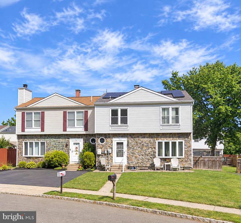 5 CONRAD CT, TRENTON, NJ 08648 — exterior