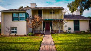 523 W Yosemite Avenue, Madera, CA 93637