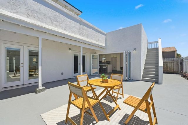 1016 Delaware St, Imperial Beach, CA 91932