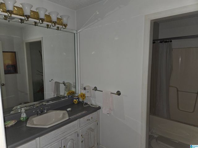 986 MERKLE LANE, Lincoln, AL 35096