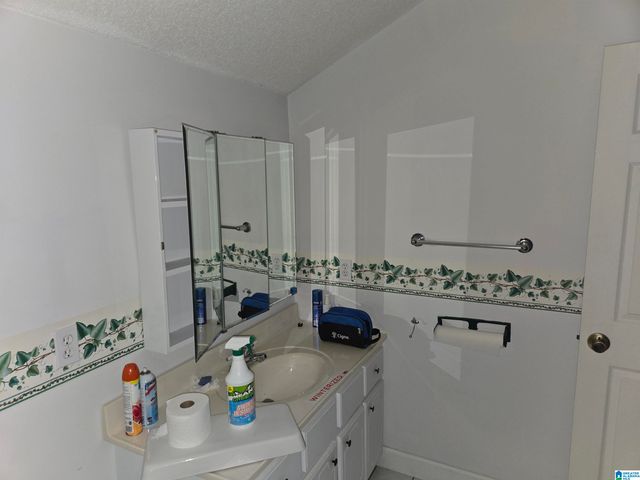 986 MERKLE LANE, Lincoln, AL 35096