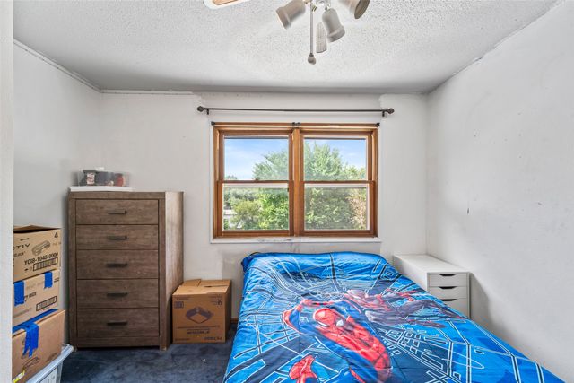 516 E Hackley Avenue, Des Moines, IA 50315