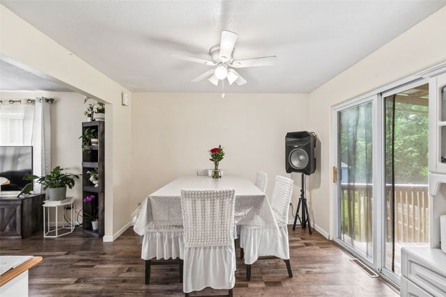 516 E Hackley Avenue, Des Moines, IA 50315