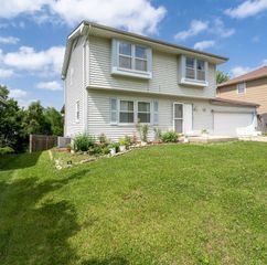 516 E Hackley Avenue, Des Moines, IA 50315