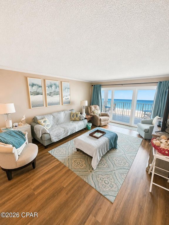 Image 5 of property listing at 8815 Thomas Drive 704, Panama City Beach, FL 32408