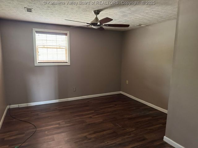 7554 Teays Valley Road, Scott Depot, WV 25560