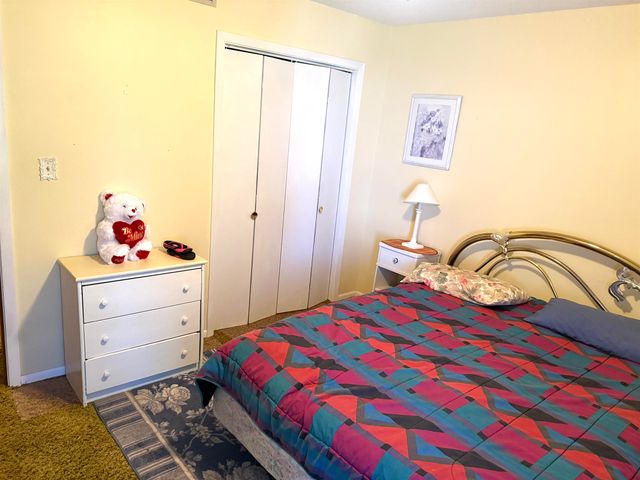 12 Annette Rd, Cherokee Village, AR 72529