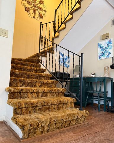 12 Annette Rd, Cherokee Village, AR 72529