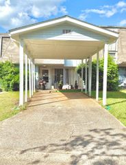 12 Annette Rd, Cherokee Village, AR 72529