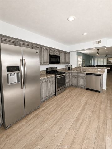 13313 Makai Court, Victorville, CA 92395