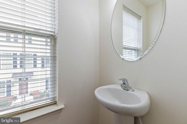 1367 PARISH AVE, Claymont, DE 19703