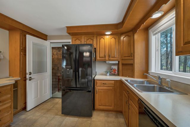 154 Portsmouth Street, Concord, NH 03301