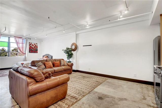 1805 Harvard Avenue 305, Atlanta, GA 30337