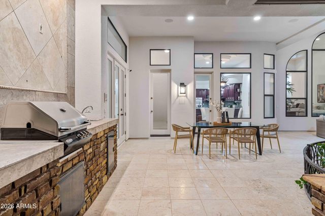 7126 E BLUEBIRD Lane, Paradise Valley, AZ 85253