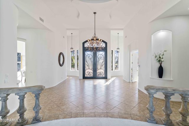 7126 E BLUEBIRD Lane, Paradise Valley, AZ 85253