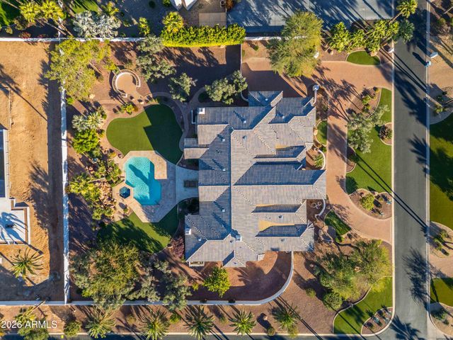 7126 E BLUEBIRD Lane, Paradise Valley, AZ 85253