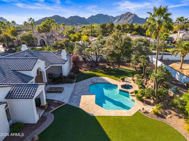 7126 E BLUEBIRD Lane, Paradise Valley, AZ 85253