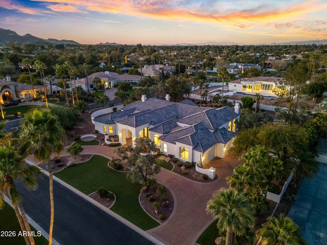 7126 E BLUEBIRD Lane, Paradise Valley, AZ 85253