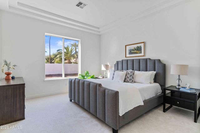 7126 E BLUEBIRD Lane, Paradise Valley, AZ 85253