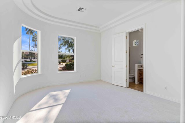 7126 E BLUEBIRD Lane, Paradise Valley, AZ 85253