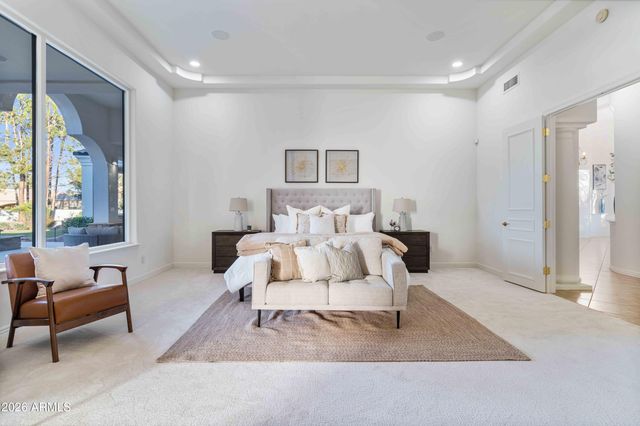 7126 E BLUEBIRD Lane, Paradise Valley, AZ 85253