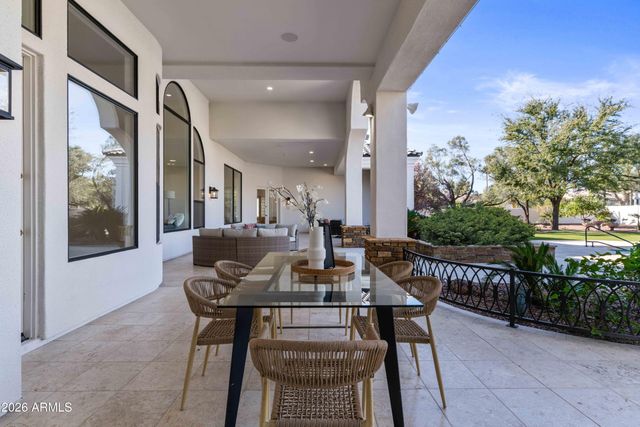 7126 E BLUEBIRD Lane, Paradise Valley, AZ 85253