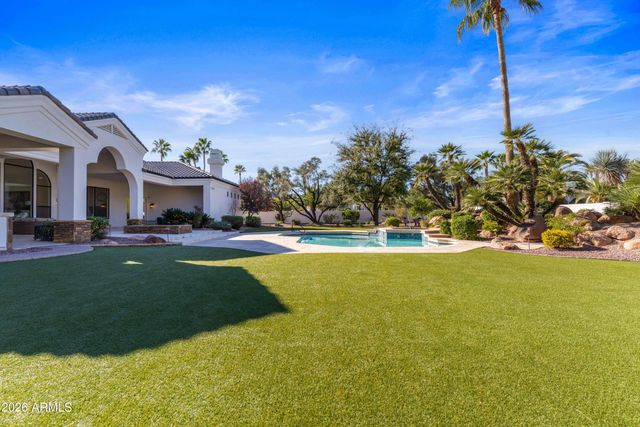 7126 E BLUEBIRD Lane, Paradise Valley, AZ 85253