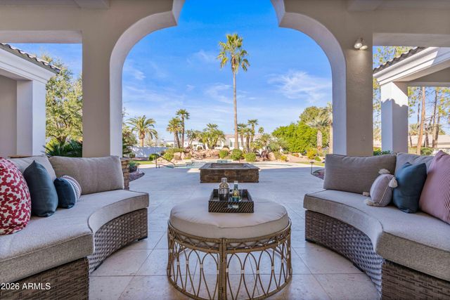 7126 E BLUEBIRD Lane, Paradise Valley, AZ 85253