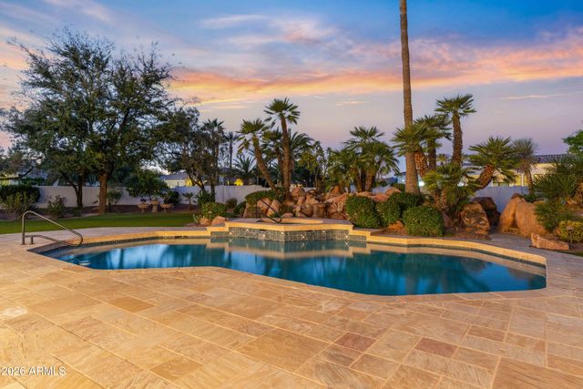 7126 E BLUEBIRD Lane, Paradise Valley, AZ 85253