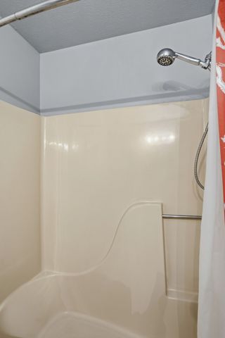 1038 S Cross Bridges Rd, Mount Pleasant, TN 38474
