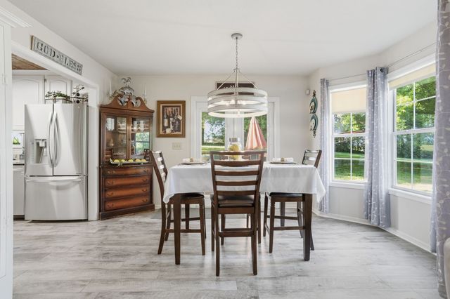 1038 S Cross Bridges Rd, Mount Pleasant, TN 38474