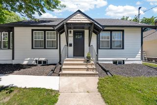 4323 Hickman Road, Des Moines, IA 50310