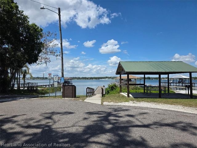 1542 Camellia Court, Lake Placid, FL 33852