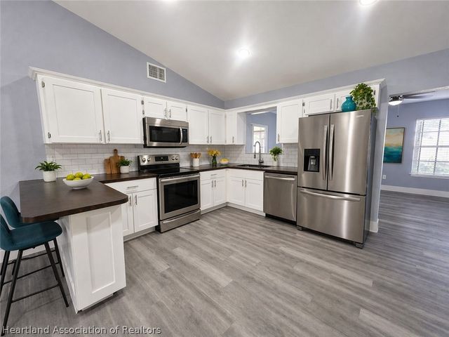 1542 Camellia Court, Lake Placid, FL 33852