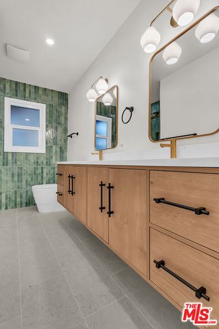 21014 Baltar Street, Canoga Park, CA 91304