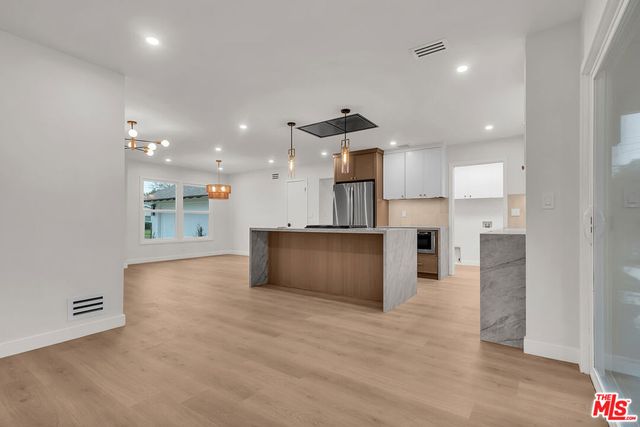 21014 Baltar Street, Canoga Park, CA 91304