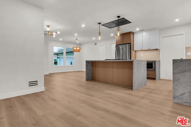 21014 Baltar Street, Canoga Park, CA 91304