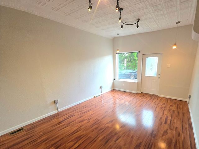 3416 Ligonier St, Lawrenceville, PA 15201