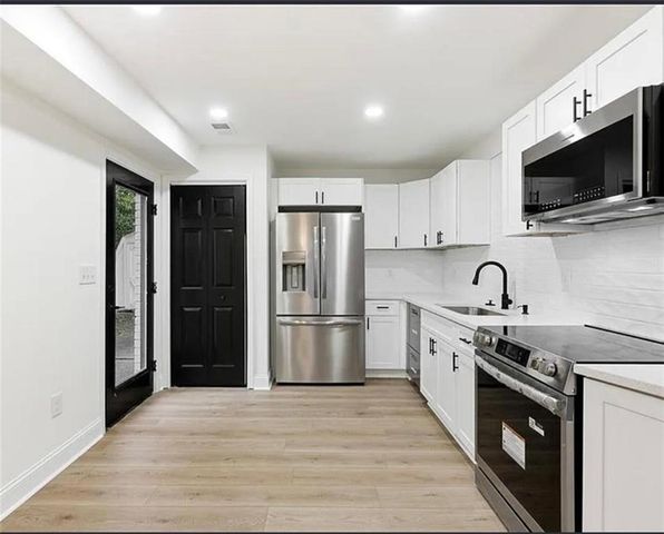 10 Hawk NW Road, Cartersville, GA 30121