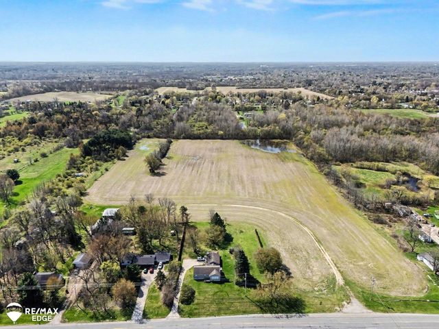 5262 E Coldwater Road, Flint, MI 48506