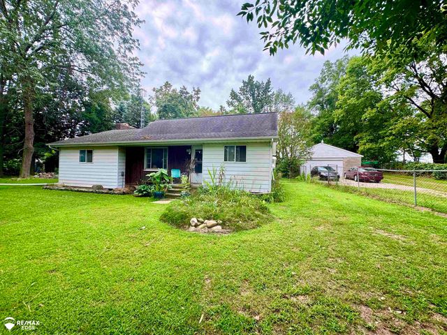 5262 E Coldwater Road, Flint, MI 48506
