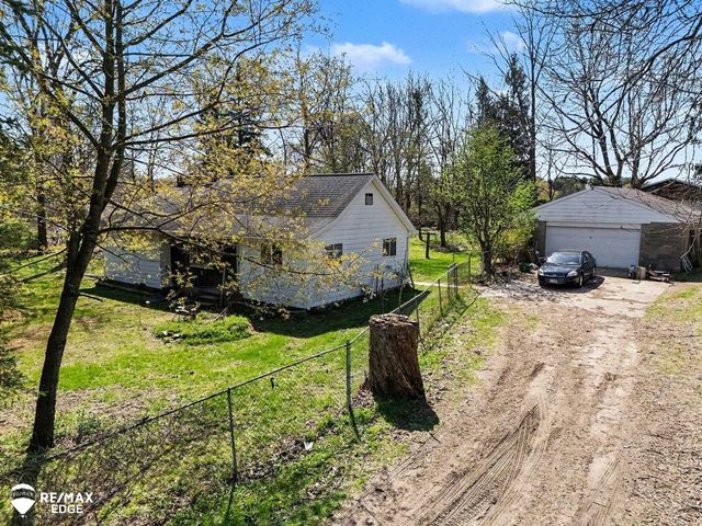 5262 E Coldwater Road, Flint, MI 48506