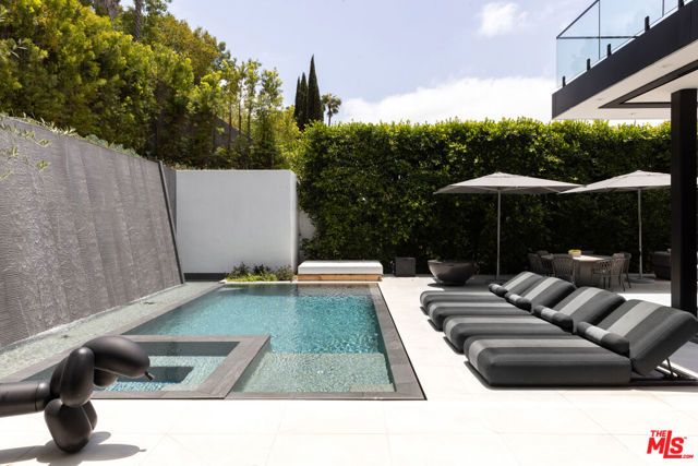 1488 Rising Glen Road, Los Angeles, CA 90069