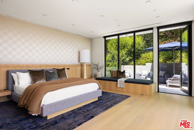 1488 Rising Glen Road, Los Angeles, CA 90069