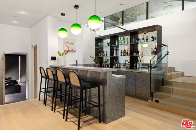 1488 Rising Glen Road, Los Angeles, CA 90069